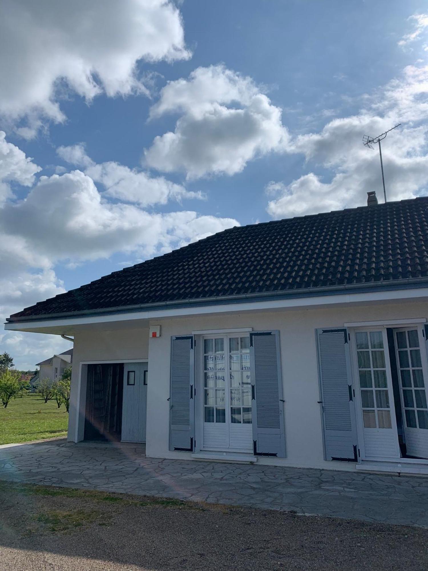 Les Cormiers Holiday home *